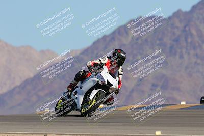 media/Oct-01-2023-SoCal Trackdays (Sun) [[4c570cc352]]/Turn 9 Set 1 (950am)/